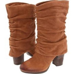 Tan Vince Camuto Slouch boots 8.5